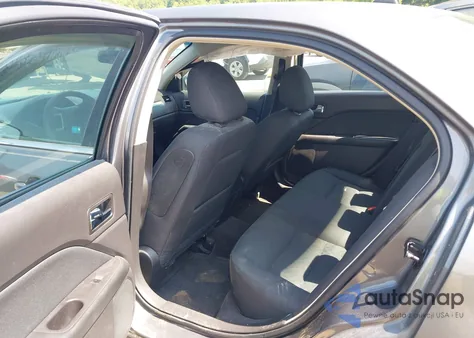 2010 Ford Fusion Se из США, поврежденный, VIN 3FAHP0HA7AR387701